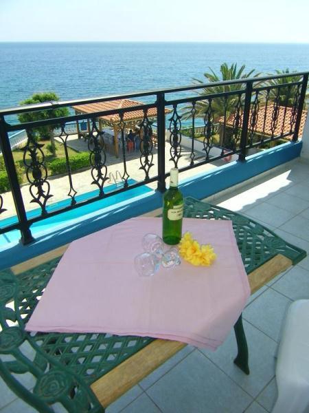 Makrýgialos Cypriana Apartments מראה חיצוני תמונה